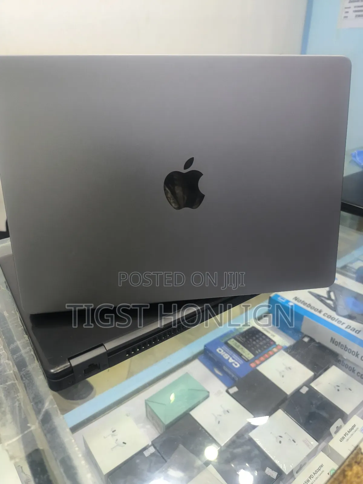 New Laptop Apple MacBook Air 2011 16GB Apple M1 SSD 256GB