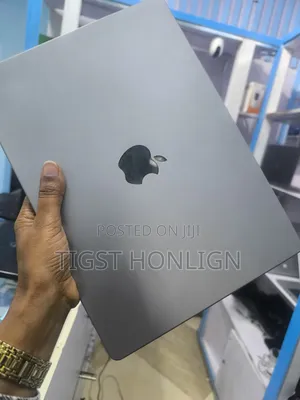 New Laptop Apple MacBook Air 2011 16GB Apple M1 SSD 256GB