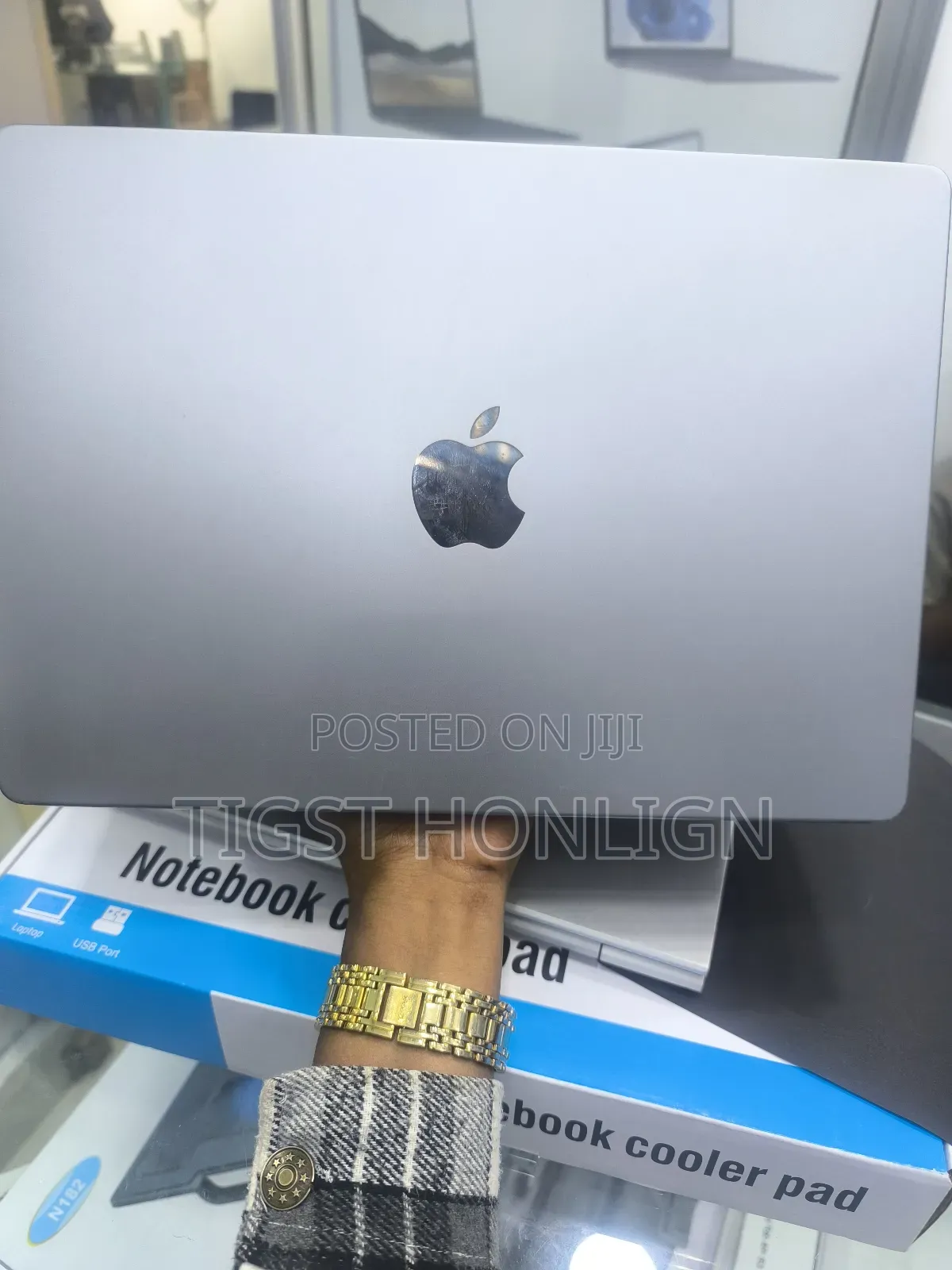 New Laptop Apple MacBook Air 2011 16GB Apple M1 SSD 256GB