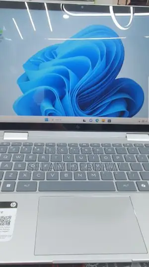 New Laptop HP Envy X360 16GB Intel Core 7 SSD 512GB