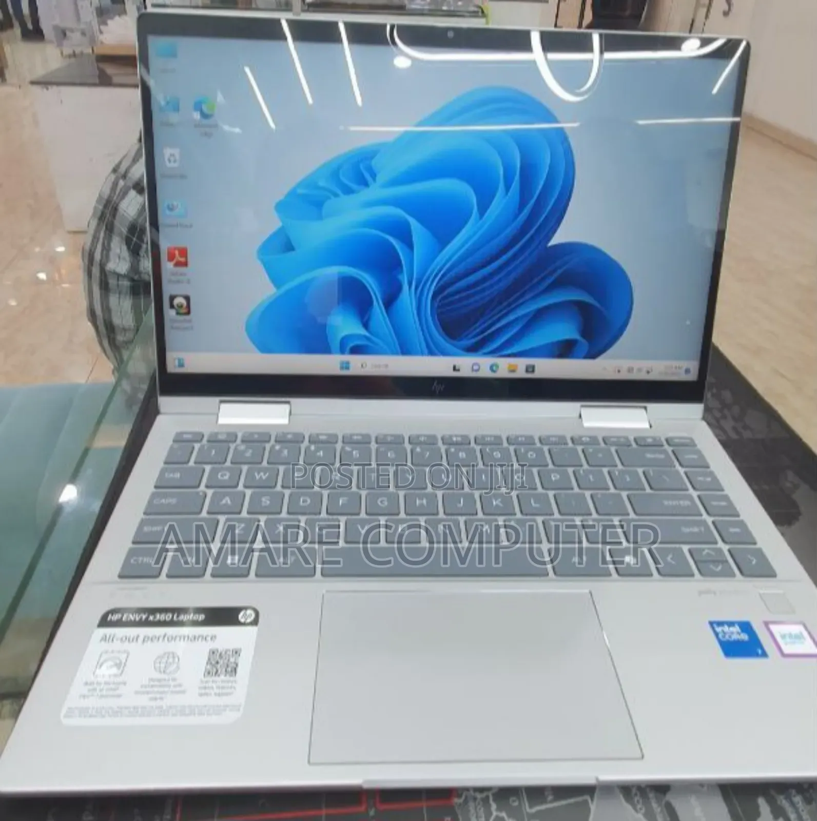 New Laptop HP Envy X360 16GB Intel Core 7 SSD 512GB