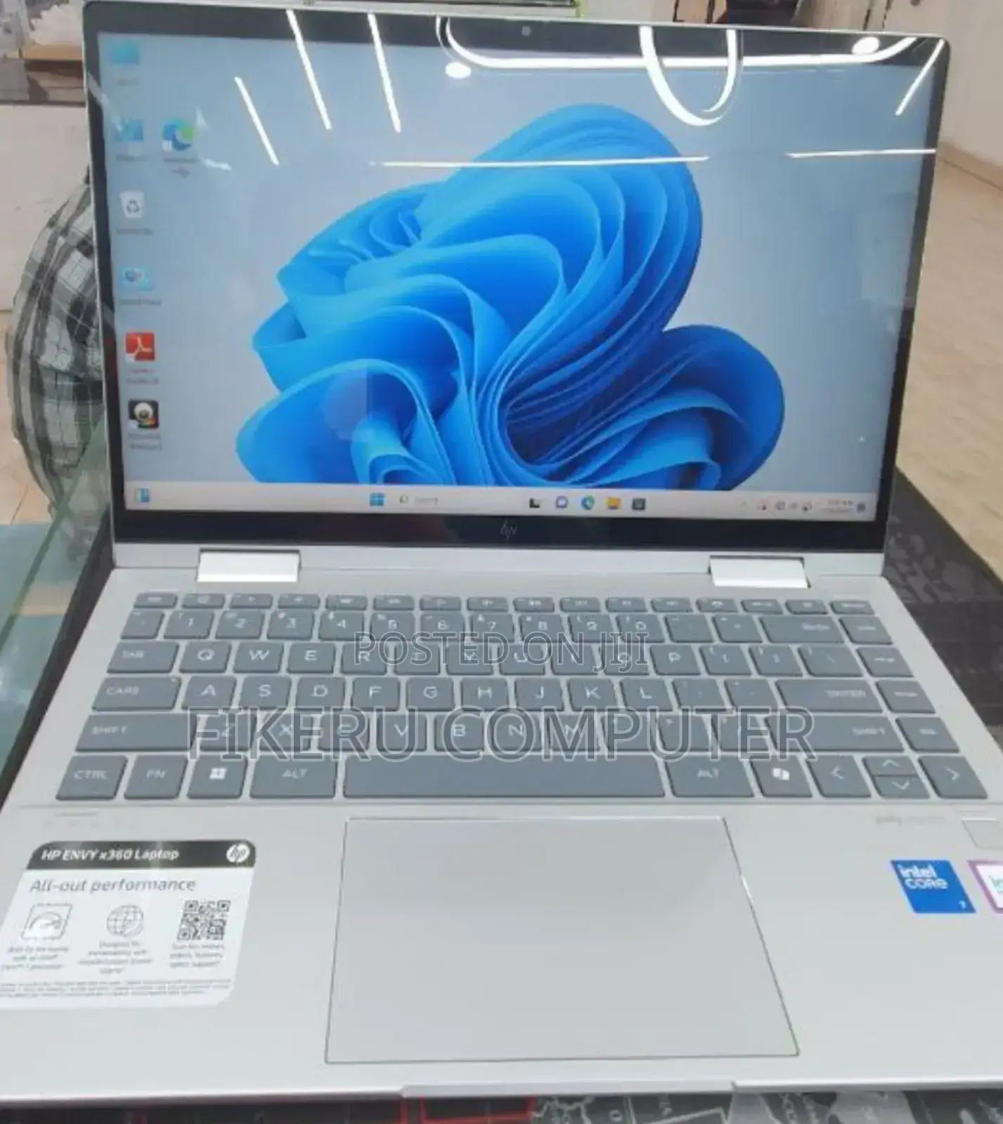 New Laptop HP Envy X360 16GB Intel Core I7 SSD 512GB