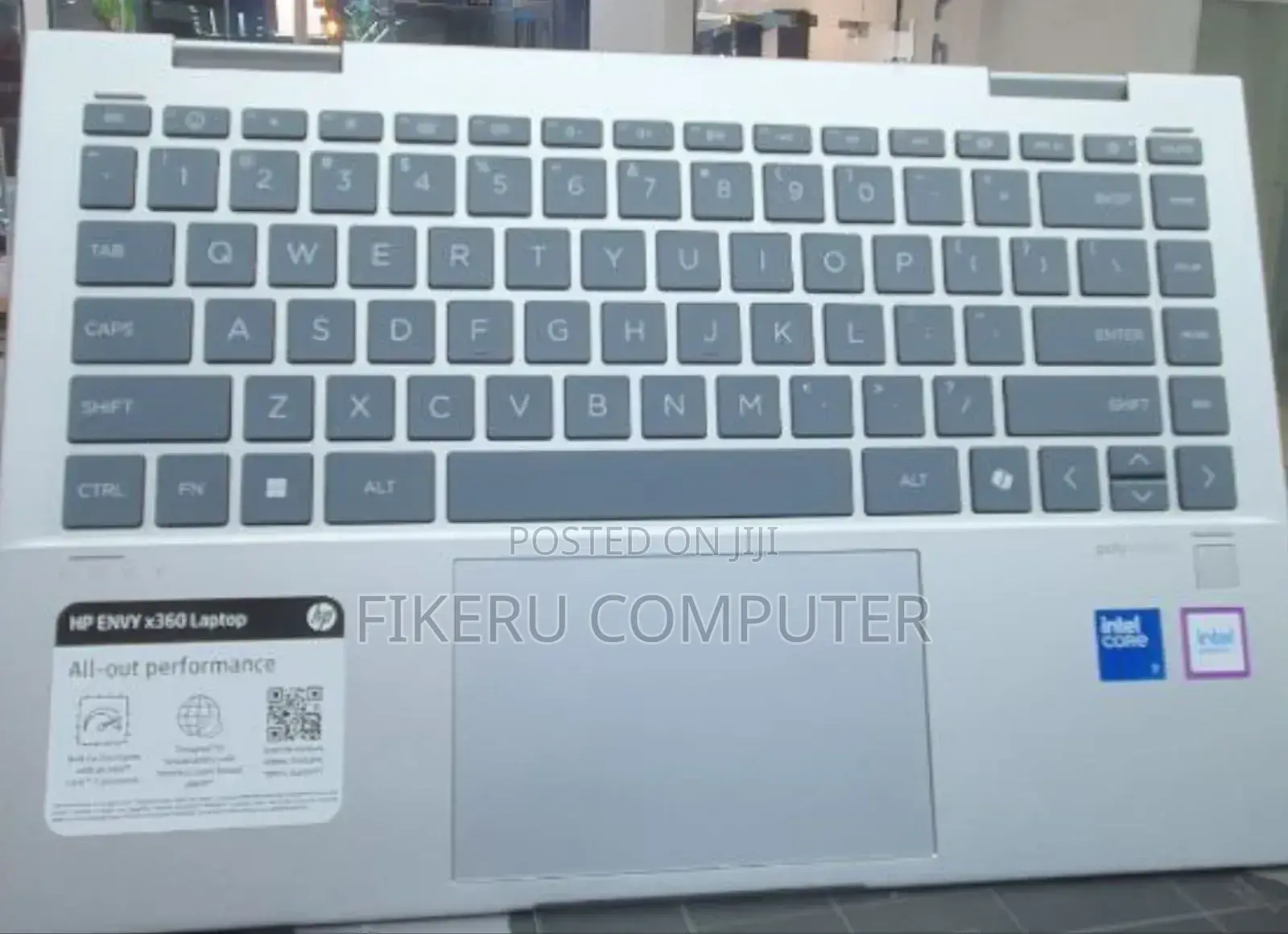 New Laptop HP Envy X360 16GB Intel Core I7 SSD 512GB