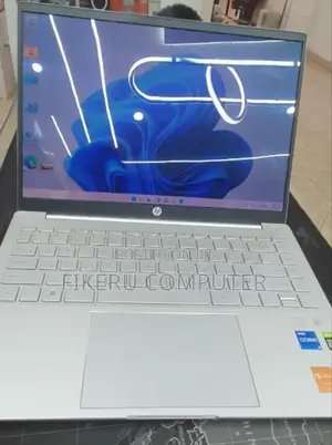 New Laptop HP Pavilion 14 X360 2-in-1 16GB Intel Core I7 SSD 512GB