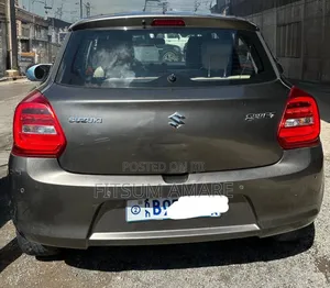 Suzuki Swift 2021 Gray