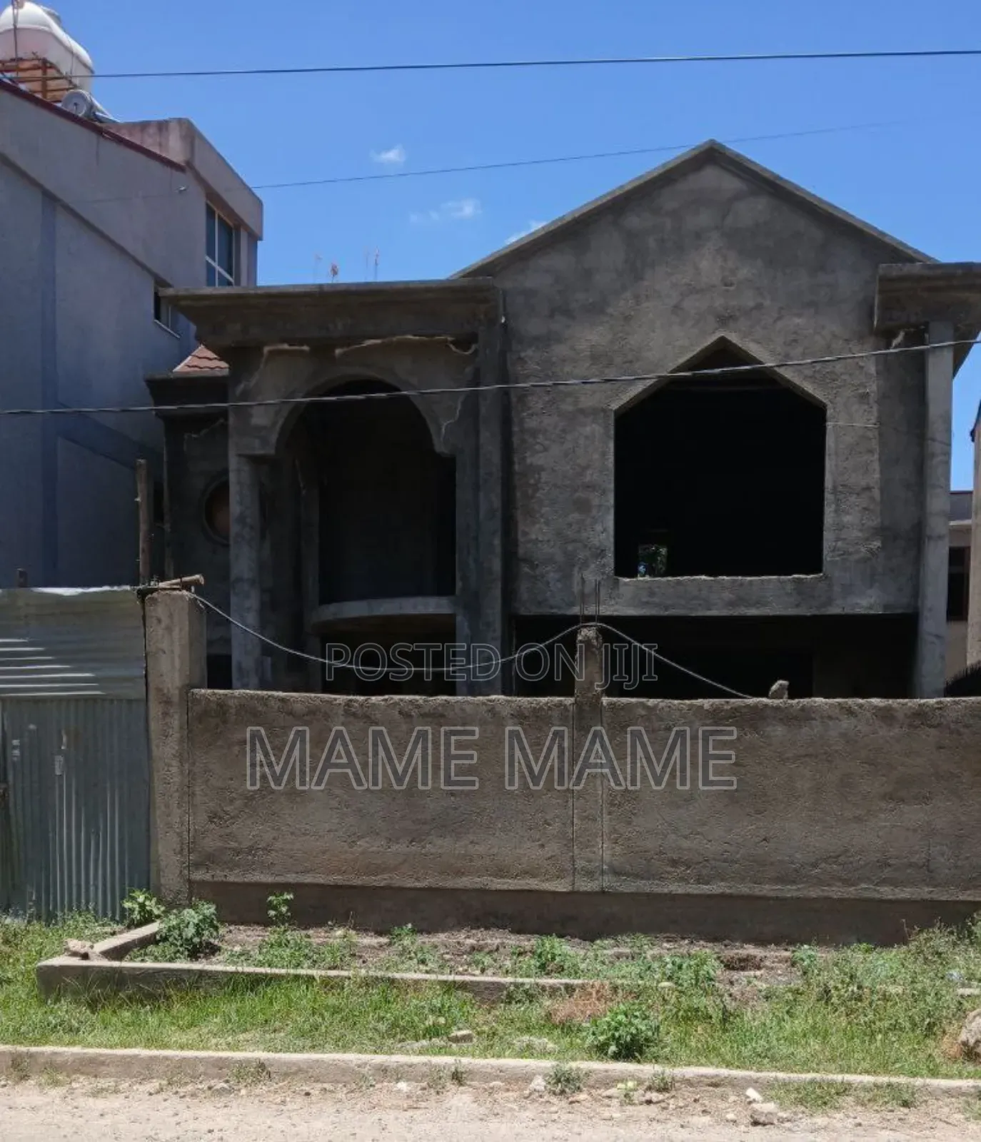 5bdrm House in Addis Abeba, Bole for sale