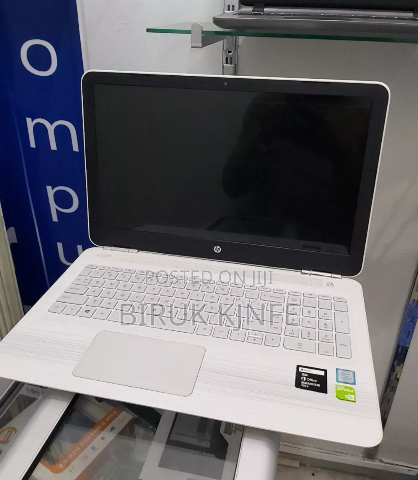 New Laptop HP Pavilion 15 8GB Intel Core I5 SSD 256GB