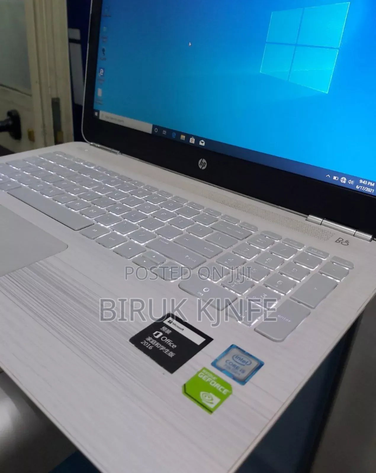 New Laptop HP Pavilion 15 8GB Intel Core I5 SSD 256GB