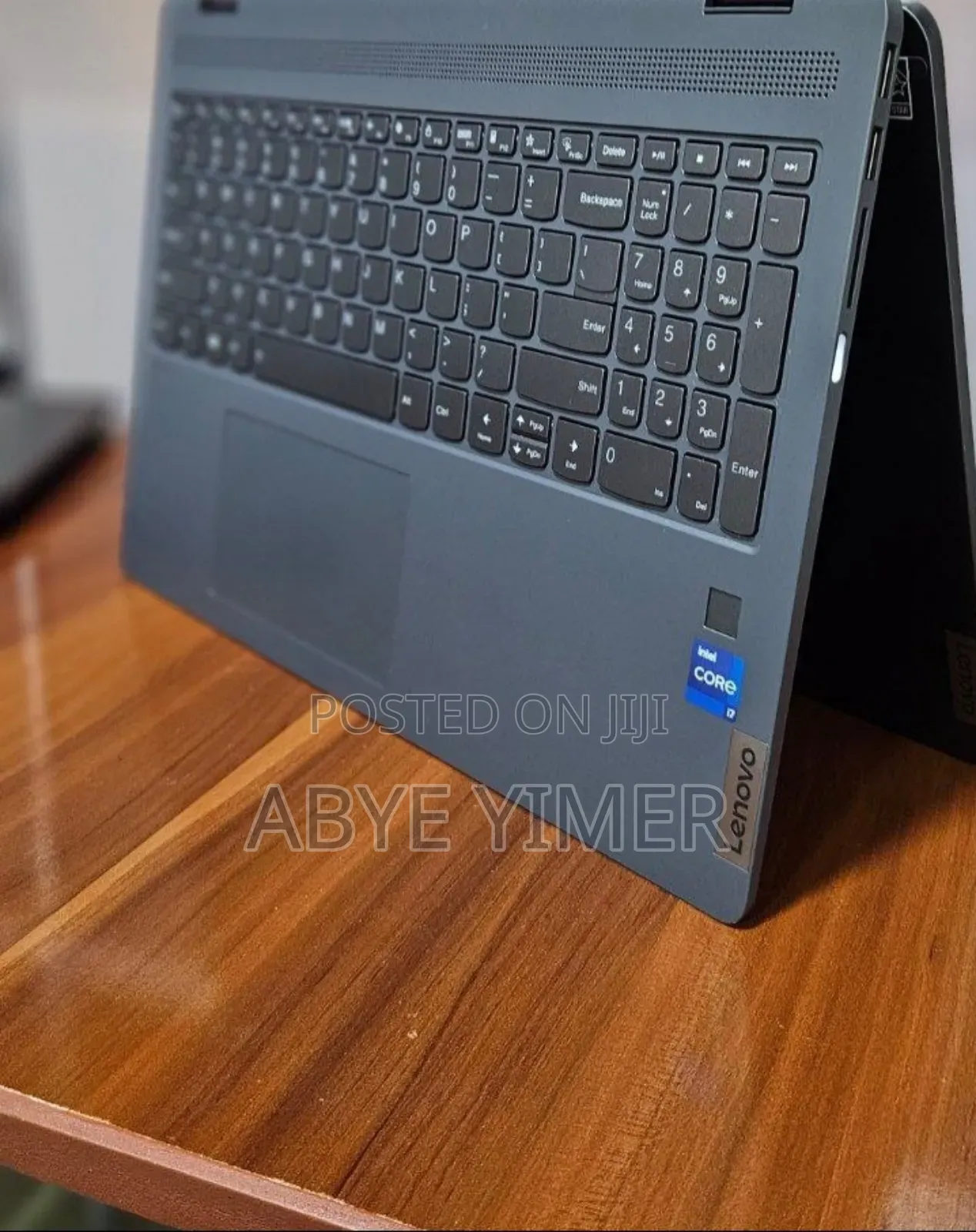 New Laptop Lenovo Yoga 7 15ITL5 16GB Intel Core I7 SSD 512GB