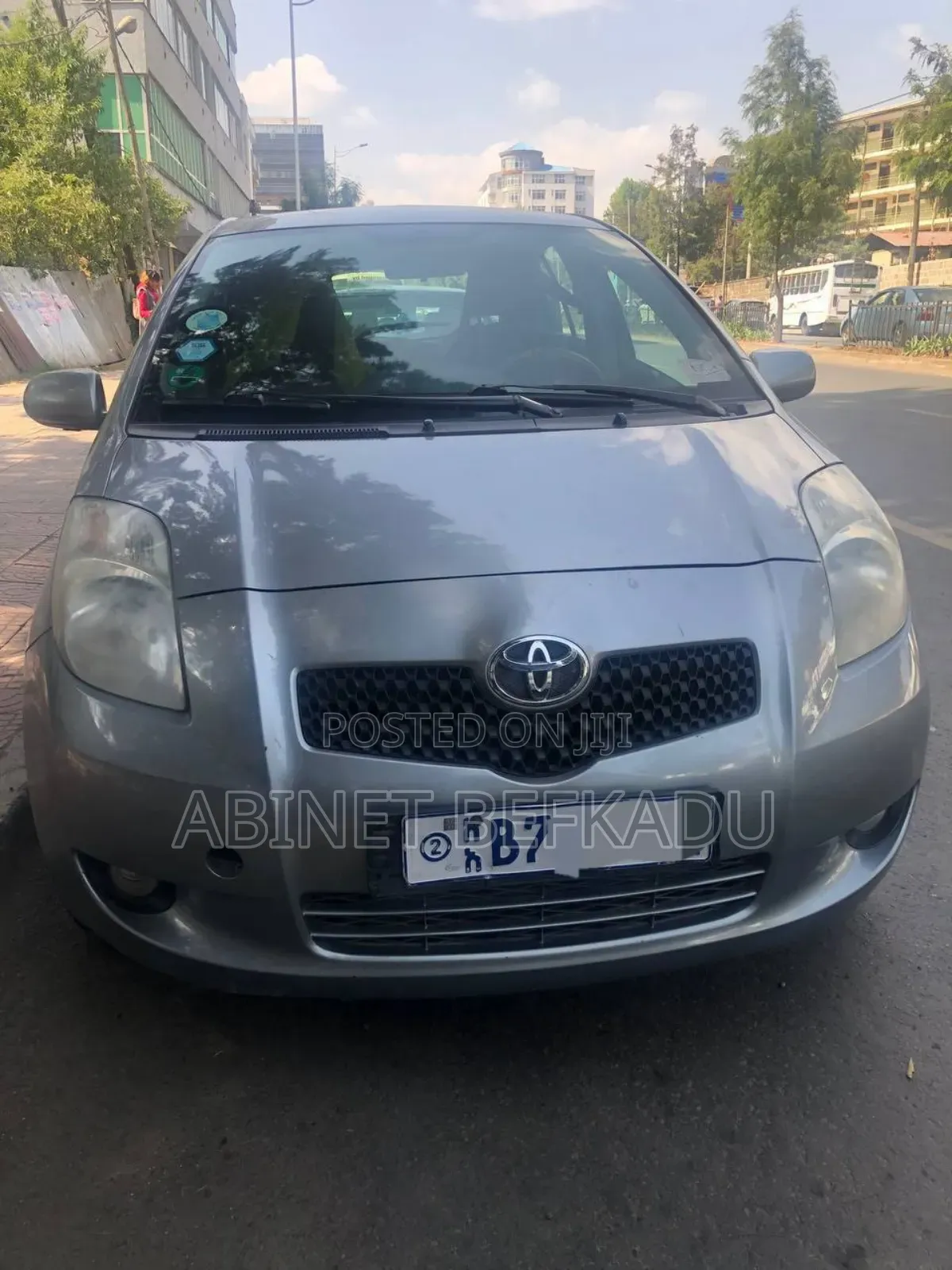 Toyota Yaris 2009 Gray