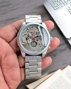 Tag Heuer Men's Watch
New Style