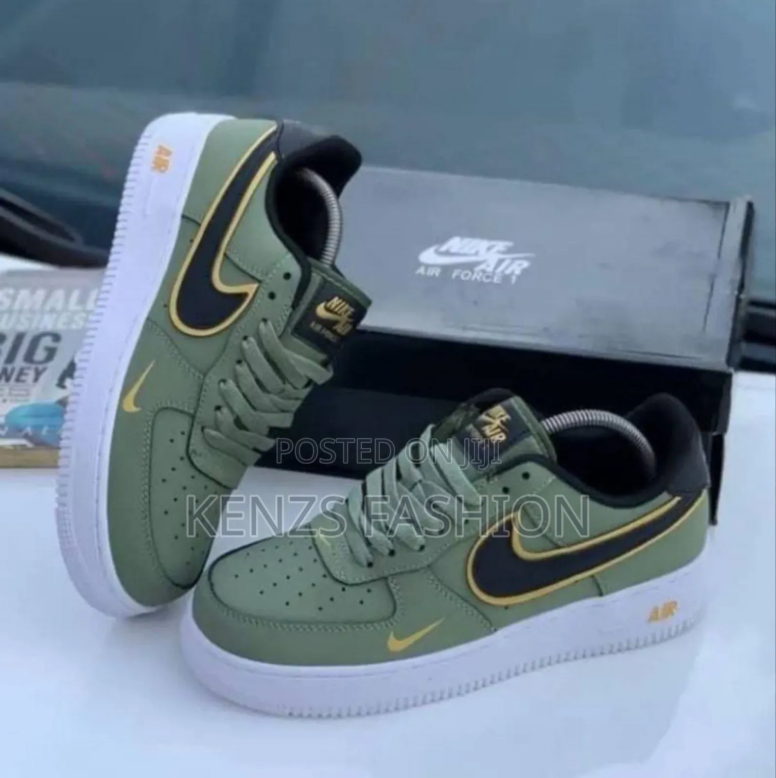 Nike Air Force 1 – Black Gold Edition