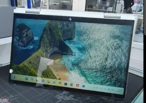 New Laptop HP Envy X360 8GB Intel Core 5 SSD 512GB