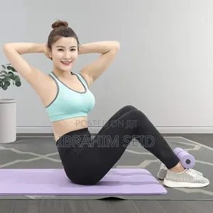 Self-Suction Sit Up Bar It Is Compact and Lightweight