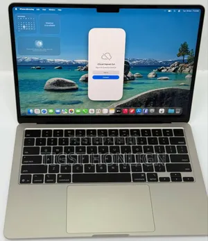 Photo - New Laptop Apple MacBook Air 16GB Apple M4 SSD 256GB