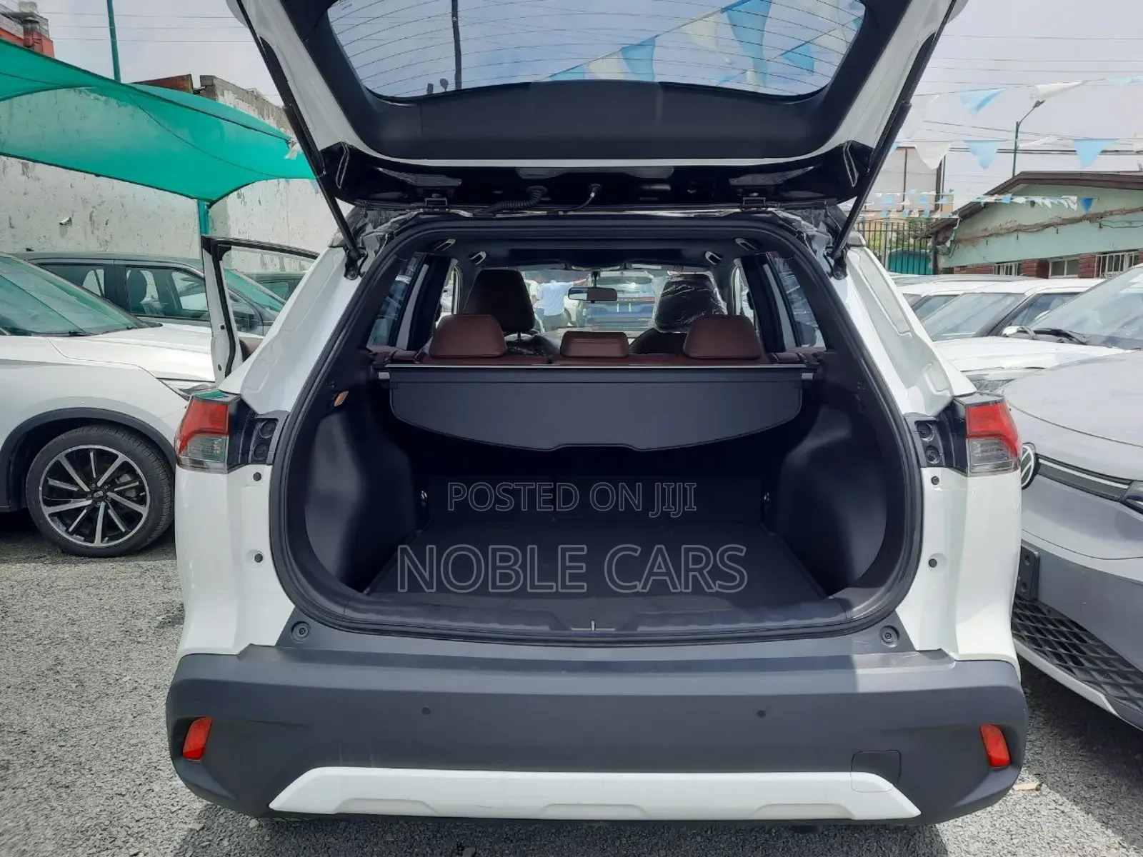 New Toyota Corolla Cross 2024 Ivory