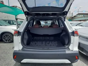 New Toyota Corolla Cross 2024 Ivory