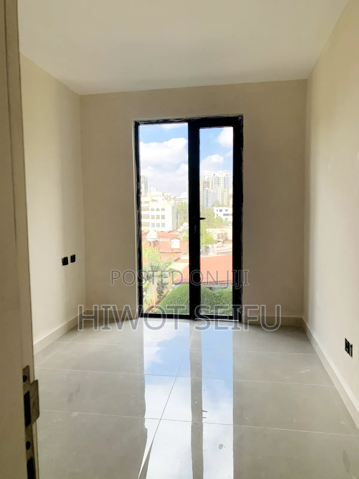 3bdrm Apartment in Bole for sale