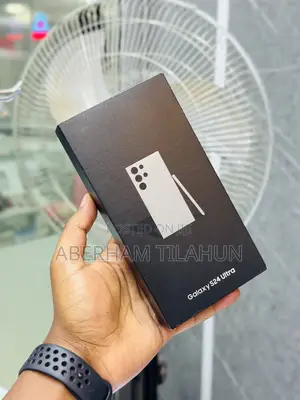 Photo - New Samsung Galaxy S24 Ultra 256 GB Silver