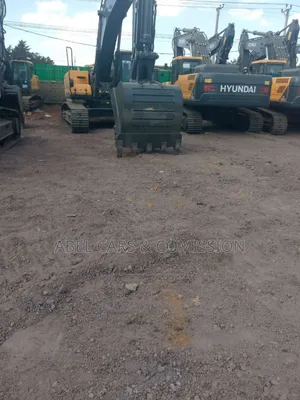 Photo - Excavator For Rent Asosa