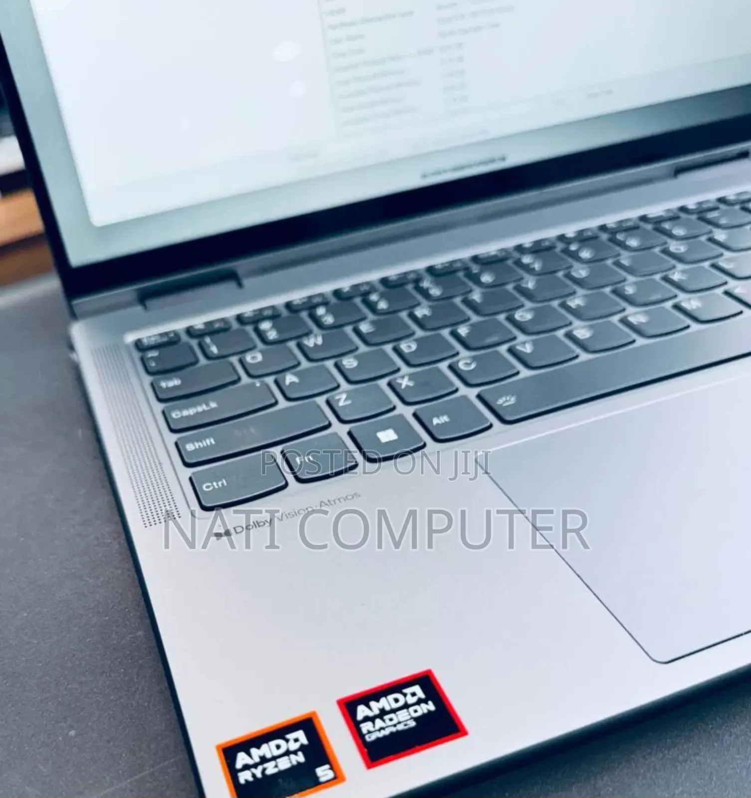 New Laptop Lenovo Yoga 7i 8GB AMD Ryzen 5 SSD 512GB