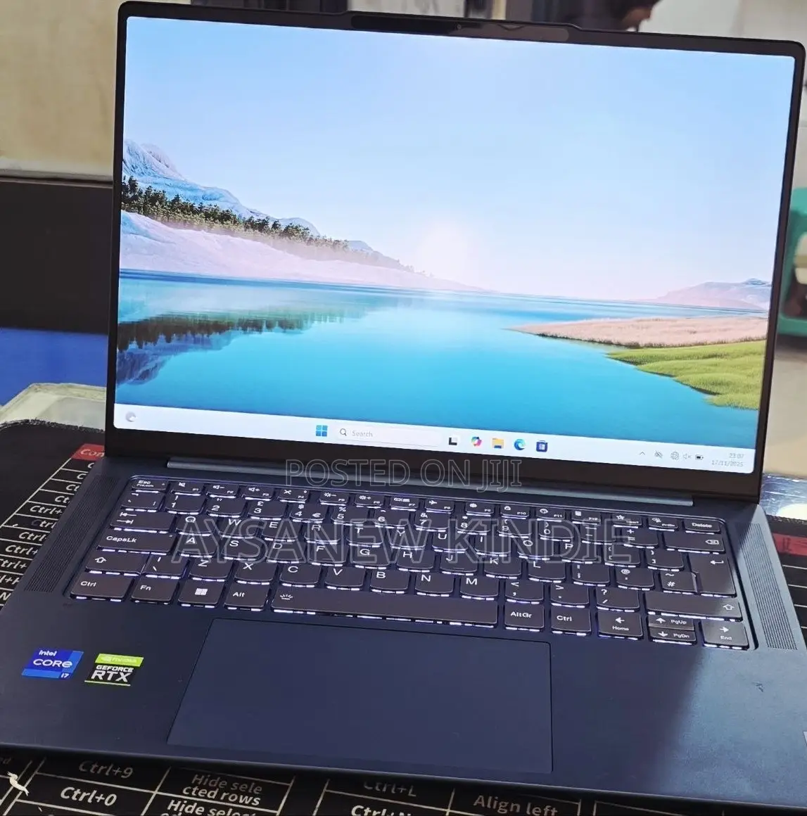 New Laptop Lenovo Yoga 11e 16GB Intel Core I7 SSD 1T