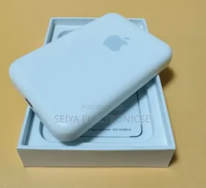 Apple Power Bank 5,000 Mah Magnetic Charging