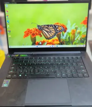 New Laptop Hannspree 16GB Intel Core I7 SSD 512GB