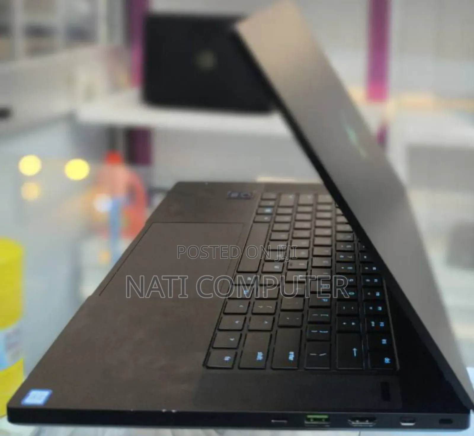 New Laptop Hannspree 16GB Intel Core I7 SSD 512GB