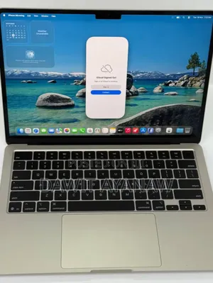 Photo - New Laptop Apple MacBook Air 2025 M4 13-Inch 16GB Apple M4 SSD 256GB