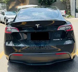 Tesla Model Y 2024 Black
