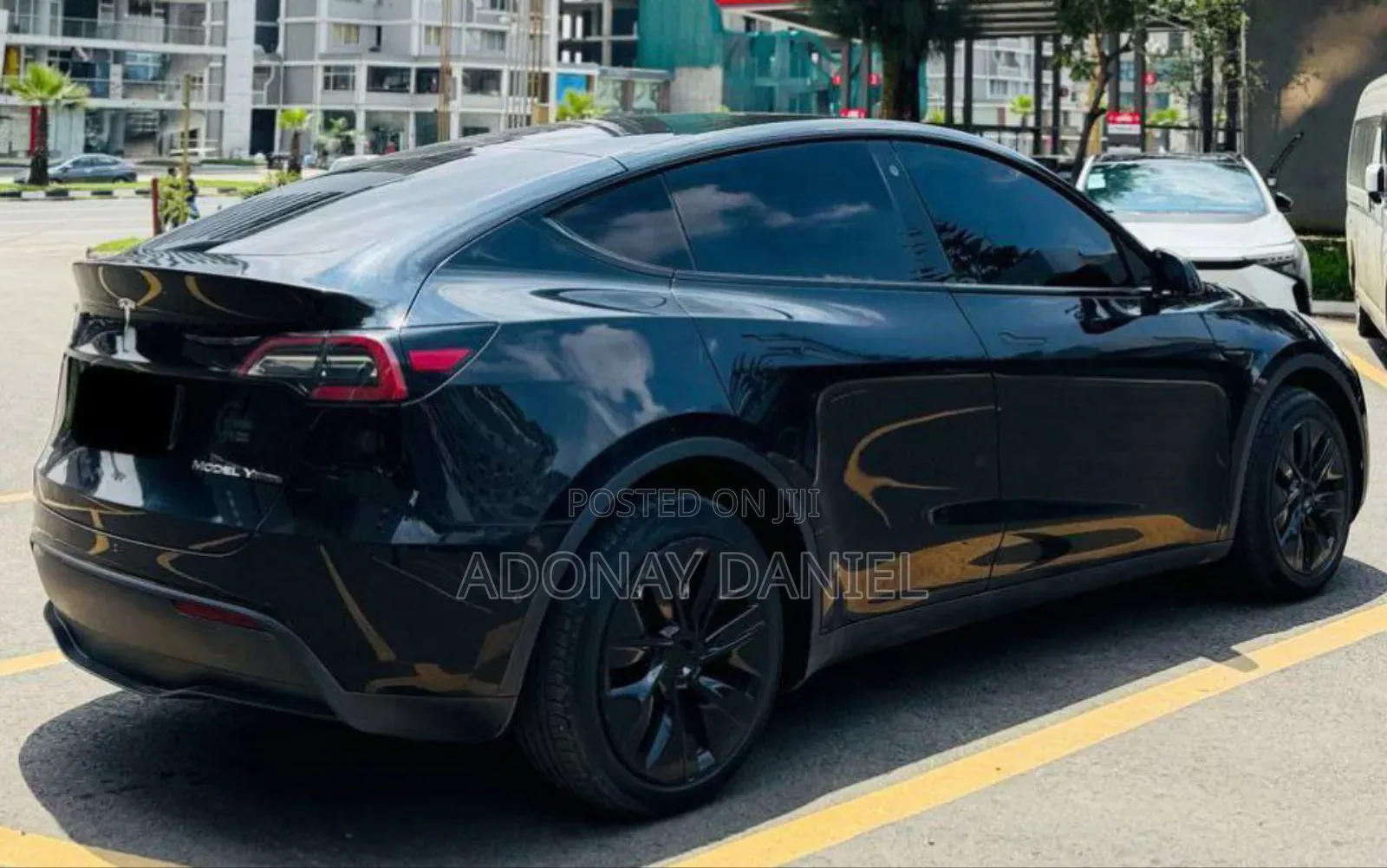 Tesla Model Y 2024 Black