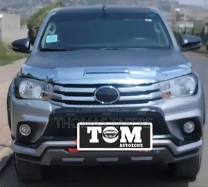 Toyota Hilux 2019 Silver