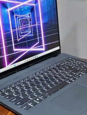 New Laptop Lenovo Yoga 7i 16GB Intel Core I7 SSD 512GB