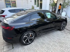 Photo - New Audi Q8 e-tron 2024 Matt Black