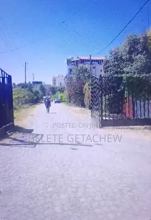 Photo - 4bdrm Villa in Ayat Zone-6, Old, Bole for sale