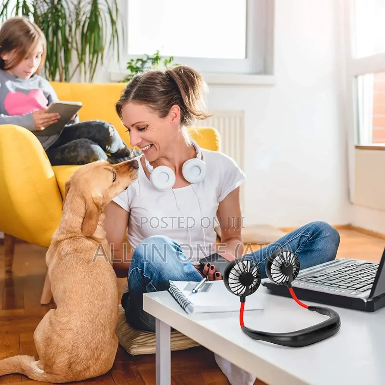 Versatile Cooling: Hands-free Comfort