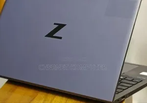 New Laptop HP ZBook Firefly 15 G7 16GB Intel Core I7 SSD 512GB