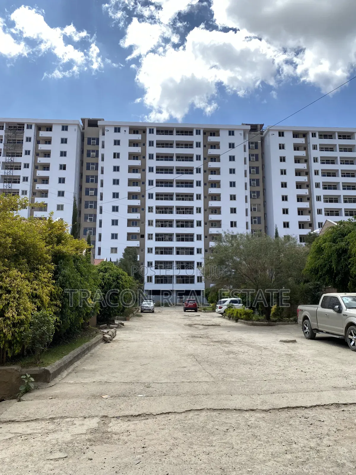 Furnished 3bdrm Apartment in አምዴሁን ሪል ቴት, Nifas Silk-Lafto for sale