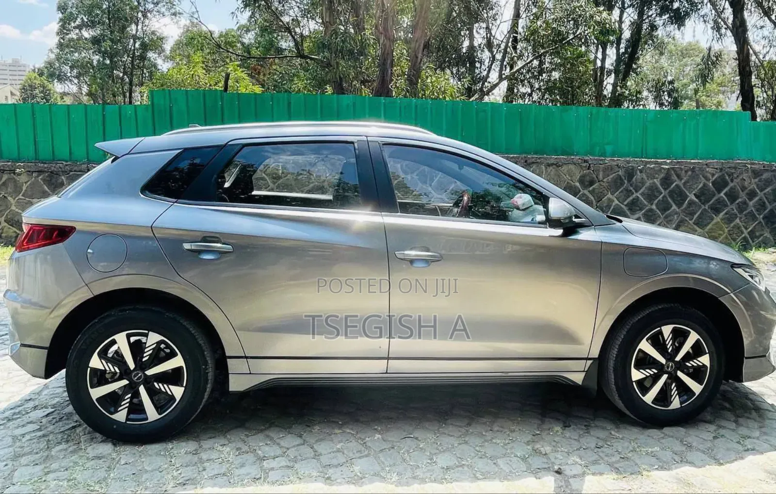 New BYD E2 43 kWh 94 hp FWD 2024 Gray