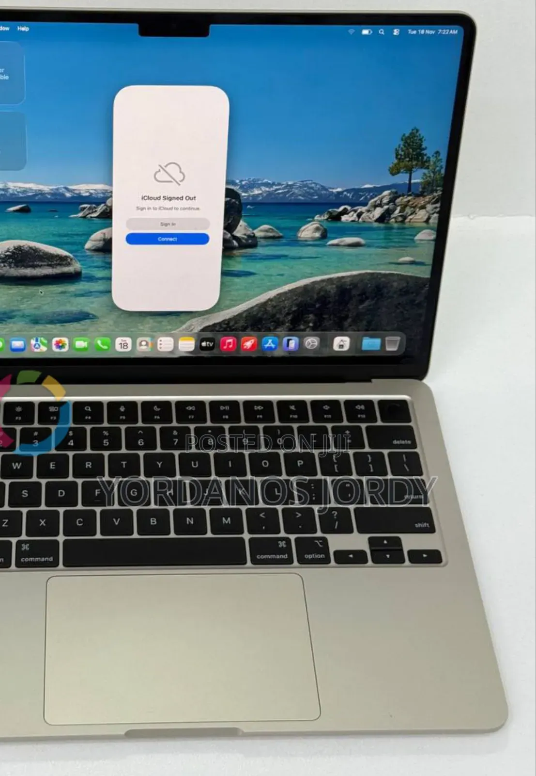 New Laptop Apple MacBook Air 2025 M4 13-Inch 16GB Apple M4 SSD 256GB