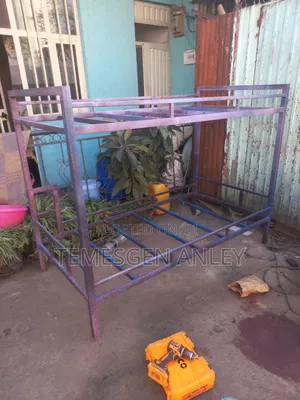 ተደራራቢ አልጋዎች