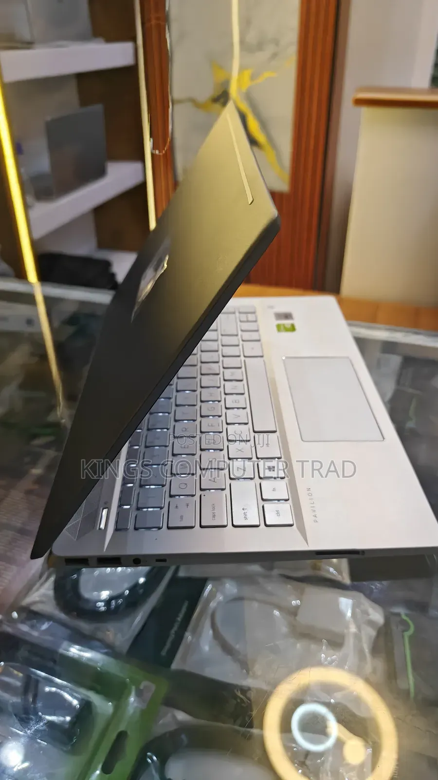 New Laptop HP Pavilion 14 16GB Intel Core I7 SSD 512GB