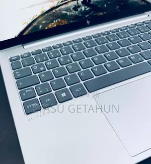 New Laptop HP EliteBook 1030 16GB Intel Core Ultra 5 SSD 512GB