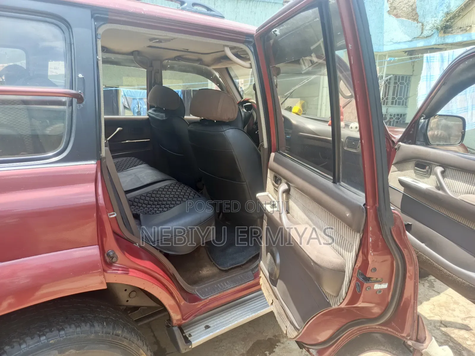 Toyota Land Cruiser 90 1997 Red