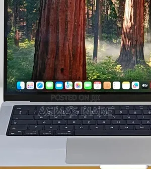 New Laptop Apple MacBook Pro M1 32GB Apple M1 SSD 1T