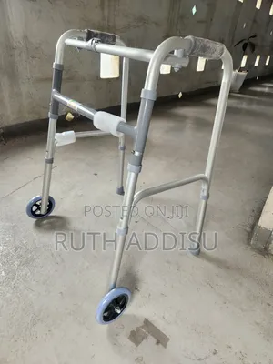 Photo - Brand New Walker製成walker鳵麗walker𣋡孓walker憨直walker邗不walker朱雀medical New