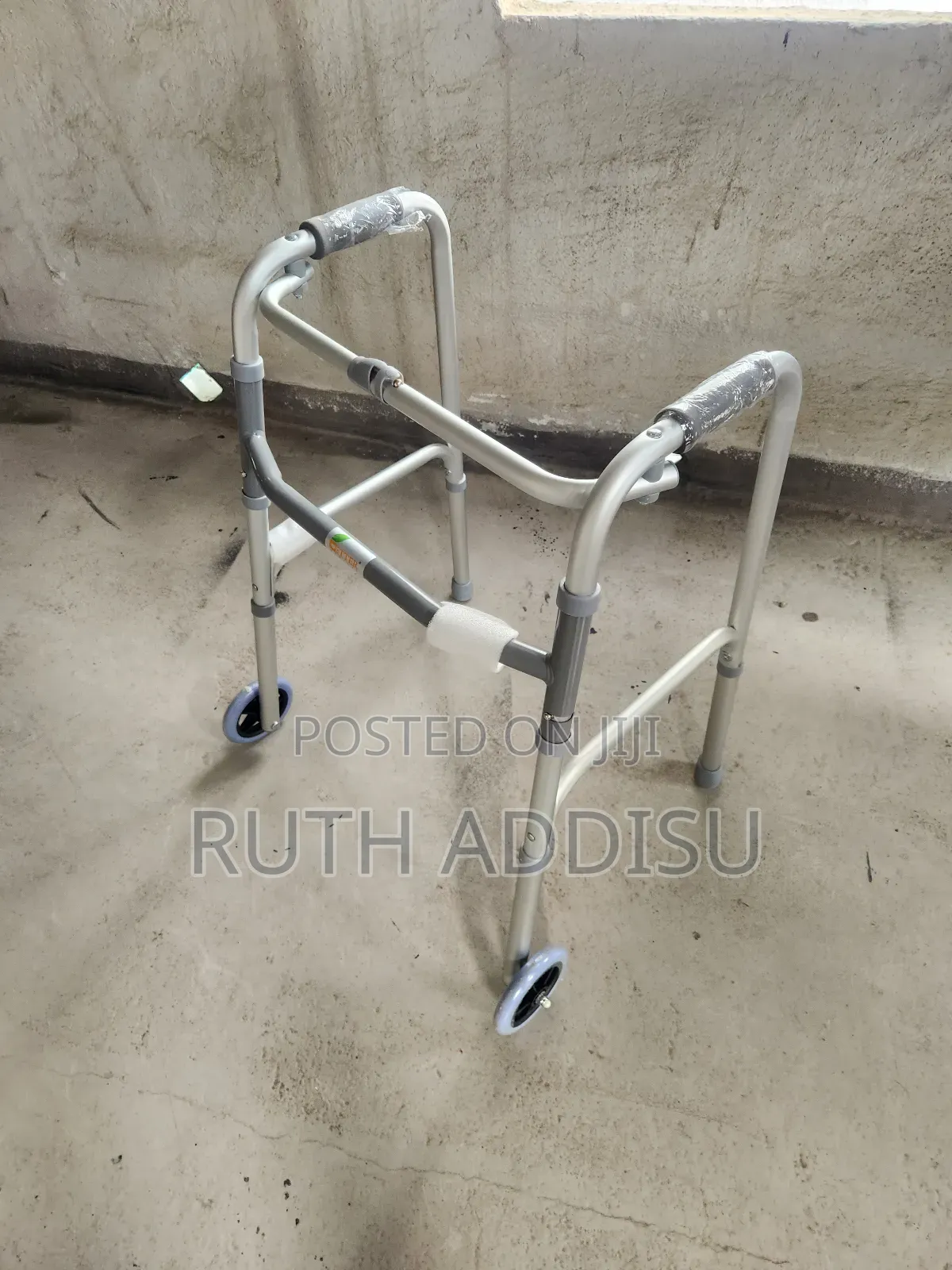 Almunium Best Quality Walker腱你medical Walker腔說walker Foldable Walker