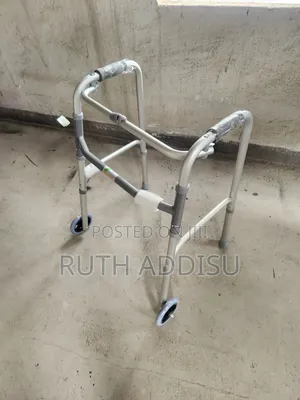 Almunium Best Quality Walker腱你medical Walker腔說walker Foldable Walker