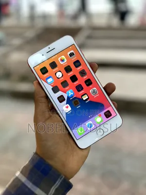 New Apple iPhone 7 Plus 128 GB Red